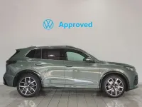 Usado VW Tiguan R-line 150 CV (110 kW) 2024 Verde SUV