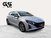 Usado Hyundai i20 84 CV (61 kW) 2023 Gris / plata Utilitario