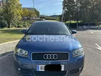 Usado Audi A3 Ambition 140 CV (102 kW) 2005 Azul Utilitario