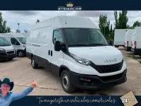 Usado Iveco Daily 136 CV (100 kW) 2022 Blanco Van