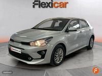 Usado Kia Rio 100 CV (73 kW) 2022 Gris Berlina