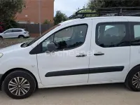 Usado Peugeot Partner Tepee 75 CV (55 kW) 2014 Blanco Monovolumen