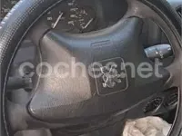 Usado Peugeot Partner Tepee 75 CV (55 kW) 2009 Blanco Monovolumen
