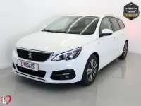 Usado Peugeot 308 Active 131 CV (96 kW) 2021 Blanco Utilitario