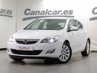 Usado Opel Astra Cosmo 110 CV (80 kW) 2011 Blanco