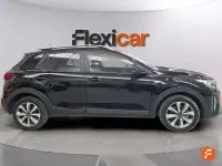 Usado Kia Stonic 100 CV (73 kW) 2021 Negro SUV