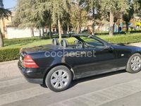 Usado Mercedes SLK200 136 CV (100 kW) 1999 Negro Descapotable