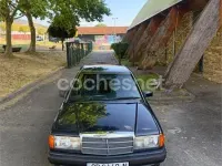 Usado Mercedes 190 126 CV (92 kW) 1993 Azul Berlina