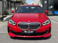 Usado BMW 120 190 CV (139 kW) 2021 Rojo Utilitario