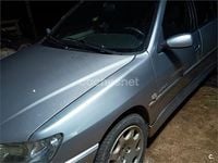 Usado Peugeot 306 90 CV (66 kW) 2000 Gris / plata Berlina