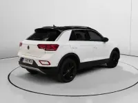 Usado VW T-Roc 110 CV (80 kW) 2023 Blanco SUV
