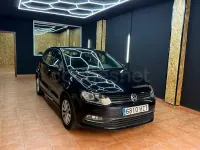 Usado VW Polo Advance 75 CV (55 kW) 2014 Negro Berlina