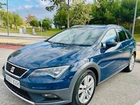 Usado Seat Leon 150 CV (110 kW) 2019 Azul Familiar