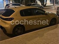 Usado Peugeot 208 Style 100 CV (73 kW) 2021 Amarillo Utilitario