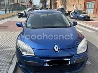 Usado Renault Mégane Authentique 100 CV (73 kW) 2010 Azul Berlina