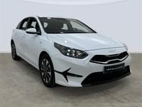 Usado Kia Ceed 100 CV (73 kW) 2024 Blanco Utilitario