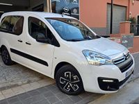 Usado Citroën Berlingo Live 75 CV (55 kW) 2018 Blanco Monovolumen