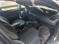 Usado Citroën C4 92 CV (67 kW) 2005 Gris / plata Berlina