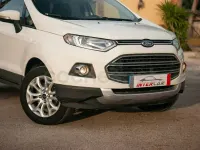 Usado Ford Ecosport Titanium 112 CV (82 kW) 2017 Blanco SUV