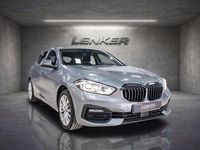 Usado BMW 118 150 CV (110 kW) 2024 Gris / plata Utilitario