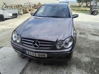 Usado Mercedes CLK220 Avantgarde 150 CV (110 kW) 2008 Beige Coupe