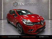 Usado Renault Clio IV Zen 90 CV (66 kW) 2016 Granate Berlina
