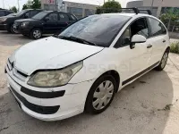 Usado Citroën C4 110 CV (80 kW) 2007 Blanco Berlina