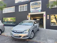 Usado Opel Astra GTC Cosmo 100 CV (73 kW) 2006 Gris / plata Berlina
