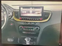 Usado Kia XCeed 136 CV (100 kW) 2019 Amarillo SUV