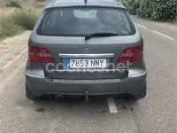 Usado Mercedes B180 Sport Edition 109 CV (80 kW) 2009 Gris / plata Monovolumen