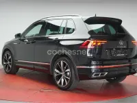 Begagnad VW Tiguan R-line 150 HK (110 kW) 2022 Svart SUV