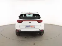 Usado Kia Sportage 136 CV (100 kW) 2019 Blanco SUV