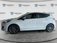 Usado Ford Fiesta ST-Line 125 CV (91 kW) 2022 Blanco Utilitario
