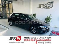 Usado Mercedes A180 116 CV (85 kW) 2020 Negro Berlina