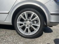 Usado Opel Astra Sport 120 HP (88 kW) 2007 Cinzento Sedan