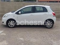 Usado Toyota Yaris Active 101 CV (74 kW) 2009 Blanco Utilitario