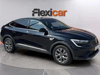 Usado Renault Arkana Techno 140 CV (102 kW) 2024 Negro SUV