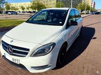 Usado Mercedes B180 109 CV (80 kW) 2014 Blanco Monovolumen