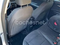 Usado Kia Rio GT-Line 100 CV (73 kW) 2023 Gris / plata Berlina