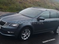 Usado Skoda Octavia Ambition 116 CV (85 kW) 2017 Gris / plata Familiar