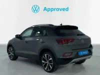 Usado VW T-Roc 150 CV (110 kW) 2025 Gris SUV
