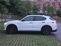 Usado Alfa Romeo Stelvio 280 CV (205 kW) 2017 Blanco SUV