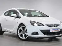 Usado Opel Astra GTC Sportive 130 CV (95 kW) 2014 Blanco Utilitario