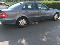 Usado Mercedes E320 Elegance 224 CV (164 kW) 2004 Azul Berlina