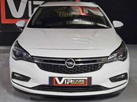Usado Opel Astra Selective 110 CV (80 kW) 2019 Blanco Familiar