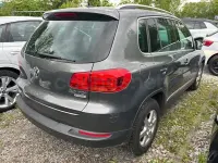 Usado VW Tiguan Sportline 140 CV (102 kW) 2015 Gris / plata SUV