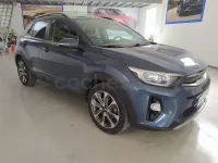 Usado Kia Stonic 100 CV (73 kW) 2019 Azul SUV