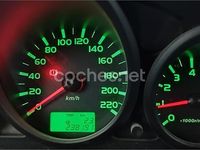 Usado Mitsubishi Colt Inform 75 CV (55 kW) 2006 Gris / plata Monovolumen