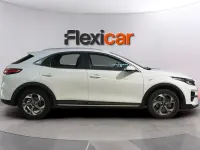 Usado Kia XCeed 120 CV (88 kW) 2019 Negro SUV