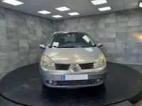 Usado Renault Scénic II Expression 101 CV (74 kW) 2004 Beige Monovolumen